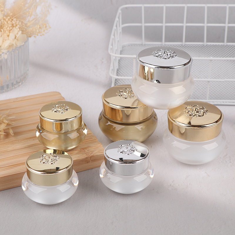 アクリル製空トラベルクリームジャー 5/10/20g 詰め替 - Luxury Skincare & Spa Photos のレビューと価格
